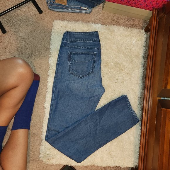 PAIGE Hidden Hills Bootcut Jeans - Picture 3 of 9